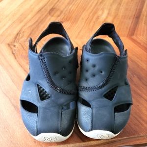 Jordan toddler sandals